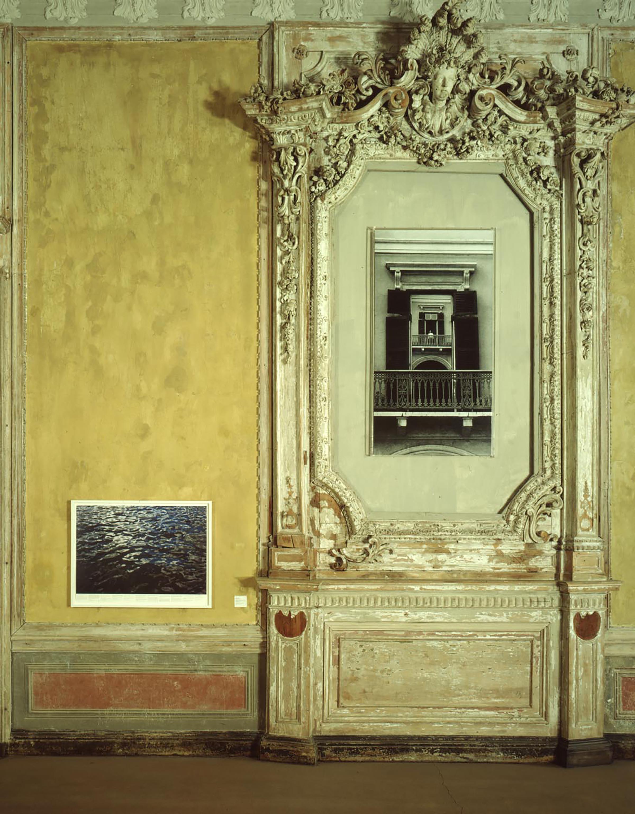 Roni Horn, Still Water (the River Thames, for Example), 1999; Giulio Paolini, Delfo (IV), 1997